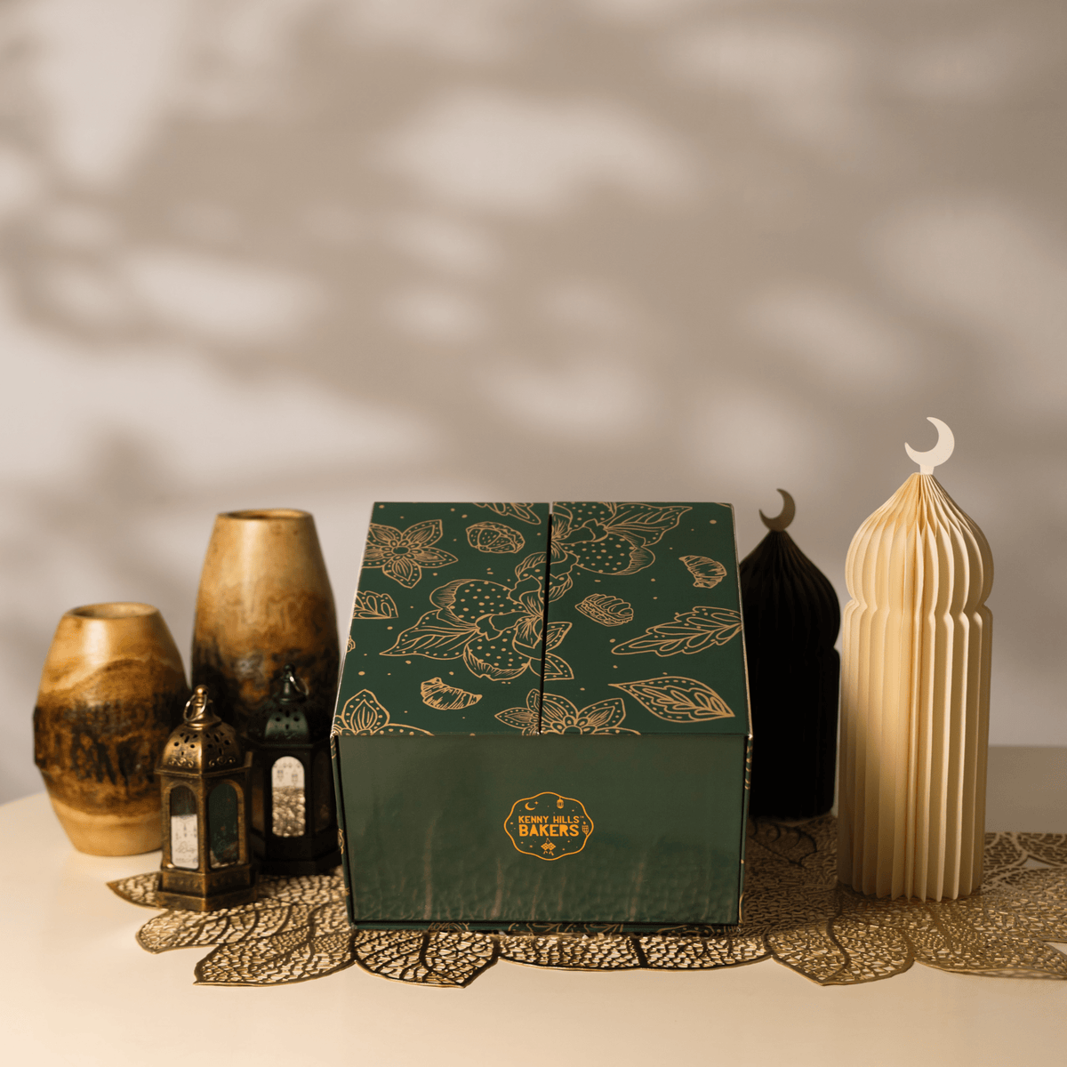 Raya Gift Box